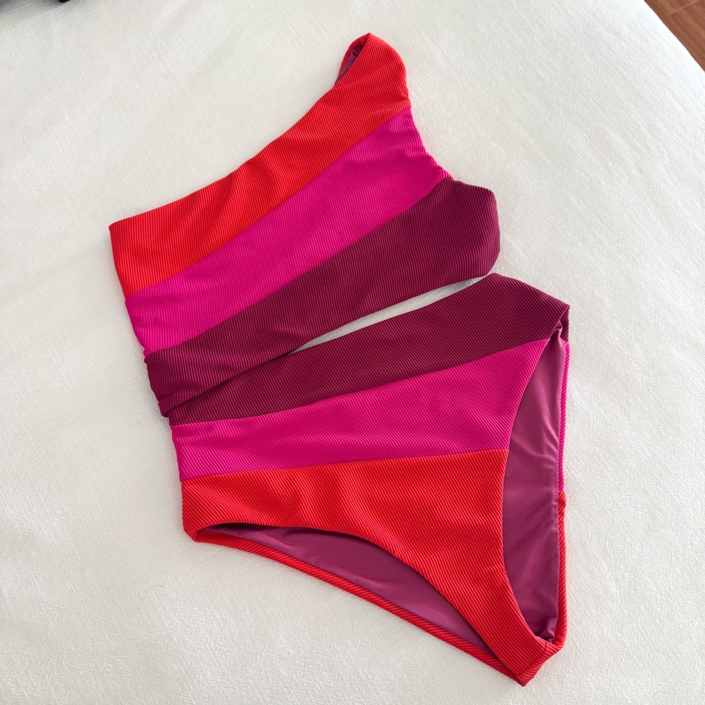 Revolve One shoulder Waist Cut-Out Swim Beach Riot Bikini